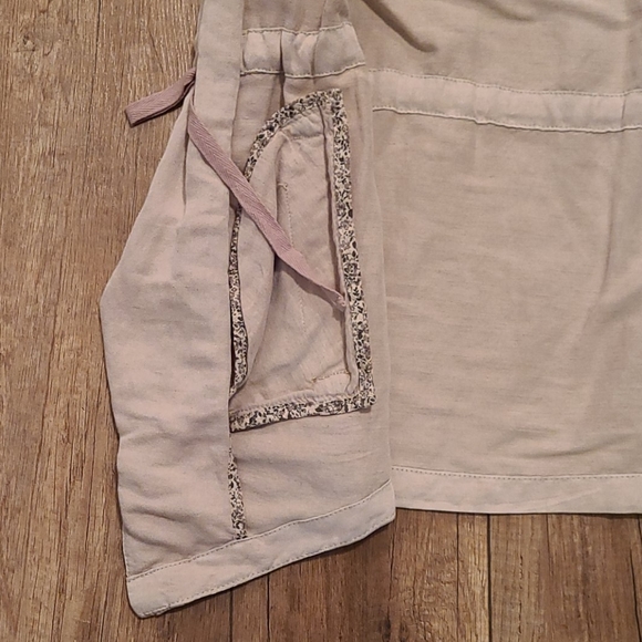 Utility Vest - Picture 6 of 9